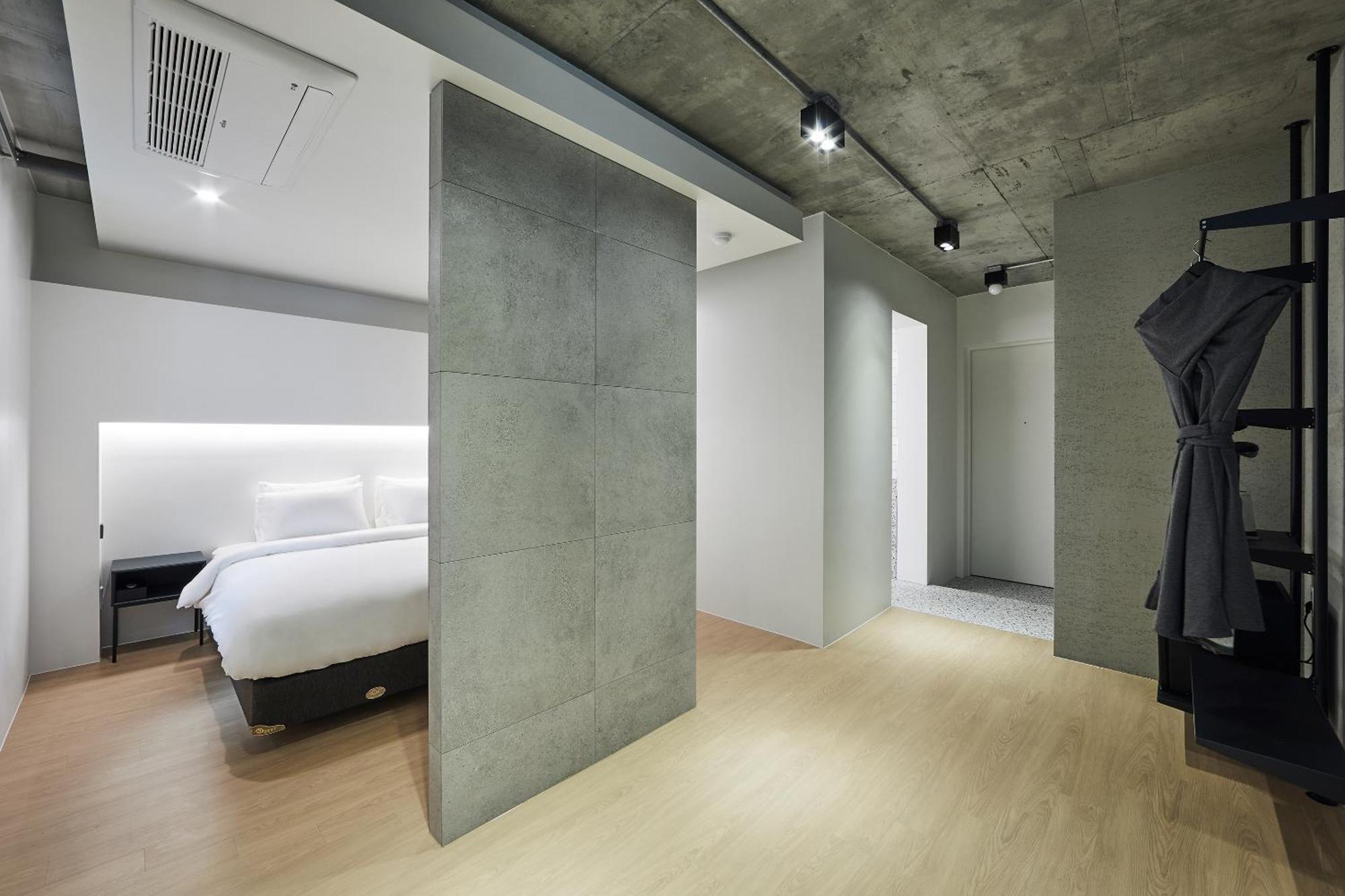 Hotel Intro Puszan Kültér fotó